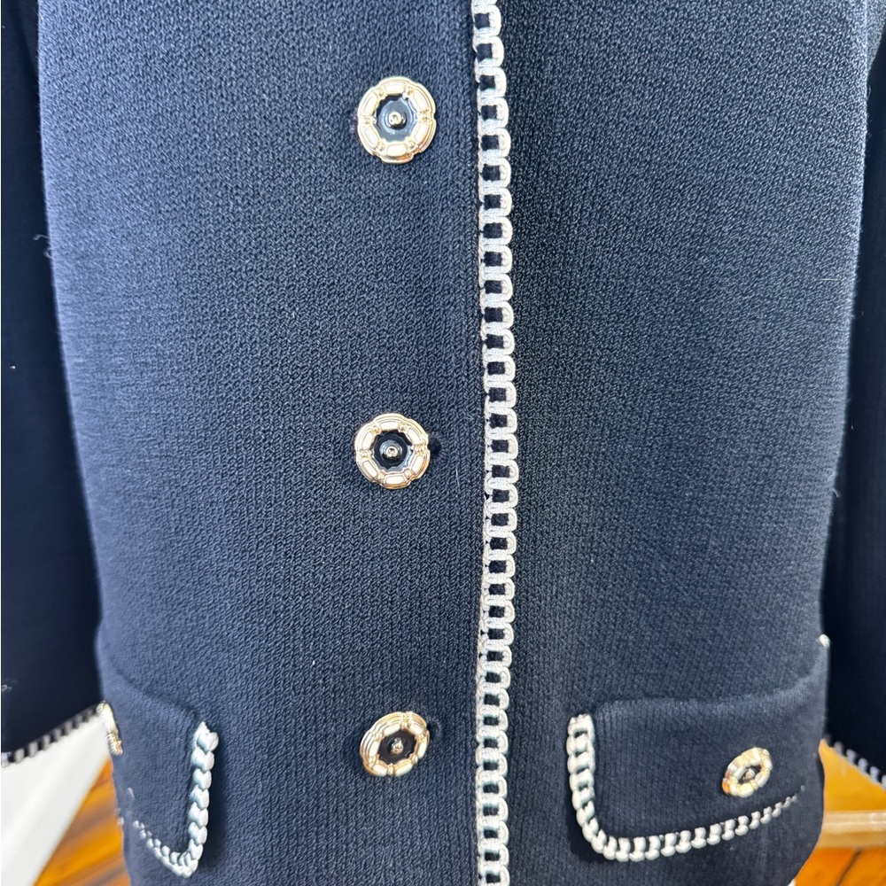 St. John Collection Black Blazer with White Trim - Picture 5 of 12
